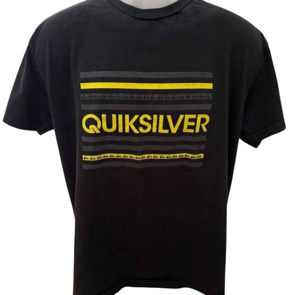 QUIKSILVER Black & Yellow Stripes Tee Shirt Men L Large Regular Fit